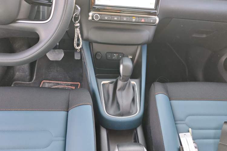 Used Citroen C4 AIRCROSS Yunyi 2018 350THP Automatic Internet E-Zhi Edition Gear Lever