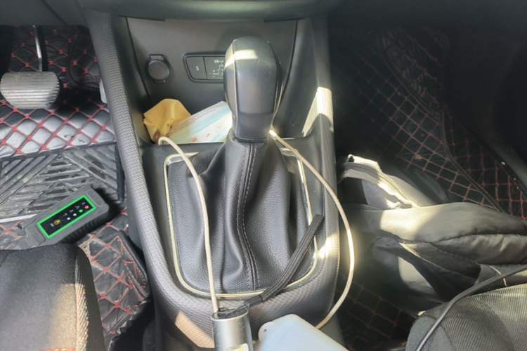 Used Citroen C4 AIRCROSS Yunyi 2018 350THP Automatic Internet E-Zhi Edition Gear Lever