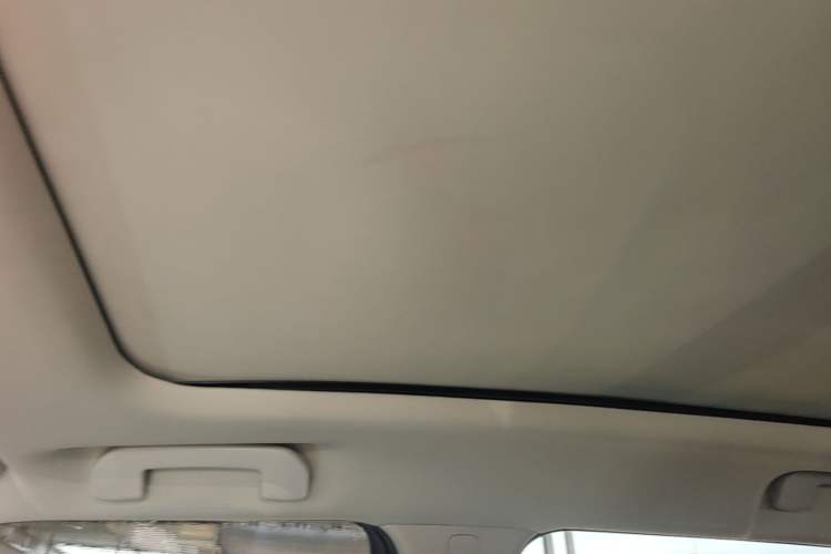 Used Citroen C4 AIRCROSS Yunyi 2018 230THP Automatic Internet E-Zhi Edition Headliner