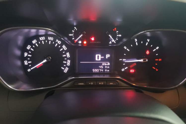 Used Citroen C4 AIRCROSS Yunyi 2018 350THP Automatic Internet E-Zhi Edition Instrument Cluster