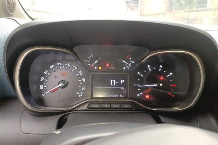 Used Citroen C4 AIRCROSS Yunyi 2018 230THP Automatic Elysee Edition Instrument Cluster