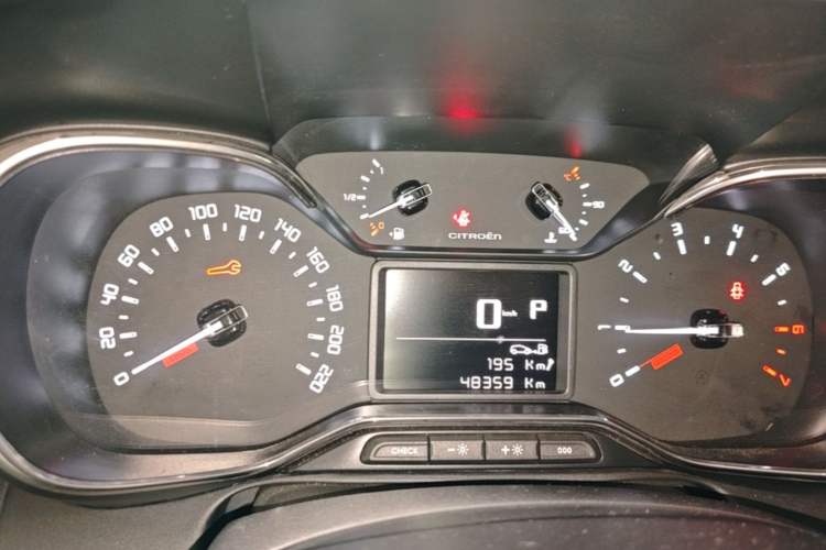 Used Citroen C4 AIRCROSS Yunyi 2018 230THP Automatic Elysee Edition Instrument Cluster