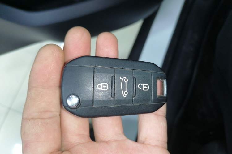 Used Citroen C4 AIRCROSS Yunyi 2018 350THP Automatic Internet E-Zhi Edition Interior 1