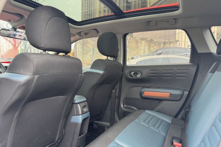 Used Citroen C4 AIRCROSS Yunyi 2018 350THP Automatic Internet E-Zhi Edition Interior 3