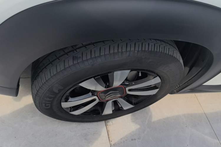 Used Citroen C4 AIRCROSS Yunyi 2018 230THP Automatic Elysee Edition Left Front Wheel Hub