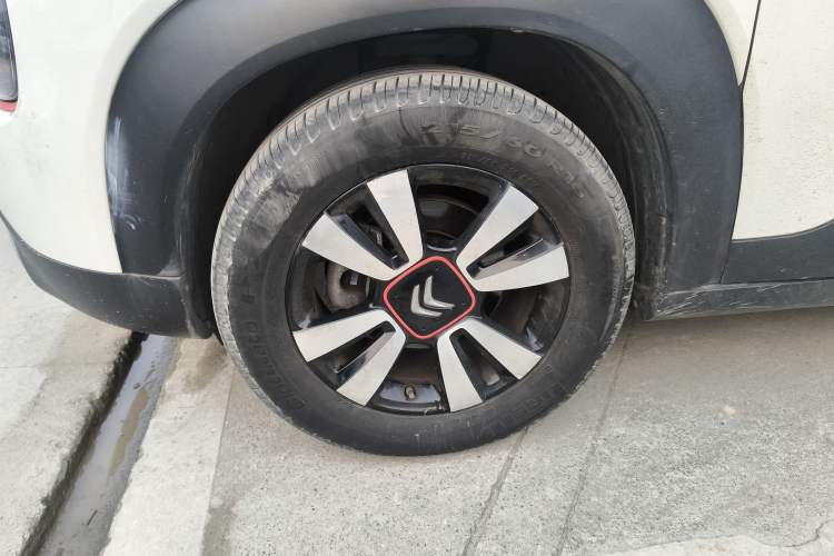 Used Citroen C4 AIRCROSS Yunyi 2018 350THP Automatic Internet E-Zhi Edition Left Front Wheel Hub
