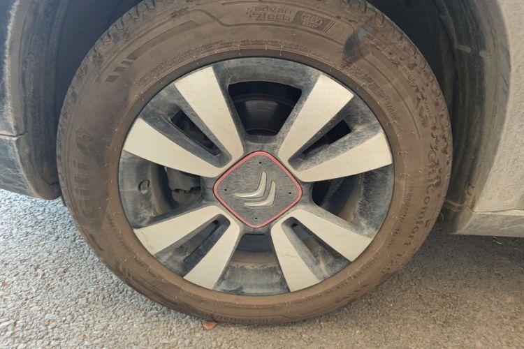 Used Citroen C4 AIRCROSS Yunyi 2018 230THP Automatic Elysee Edition Left Front Wheel Hub