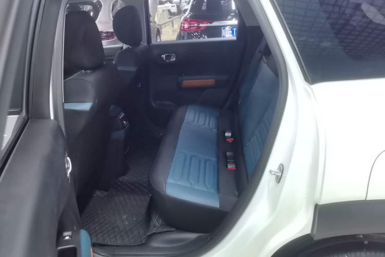 Used Citroen C4 AIRCROSS Yunyi 2018 350THP Automatic Internet E-Zhi Edition Left Rear Seat