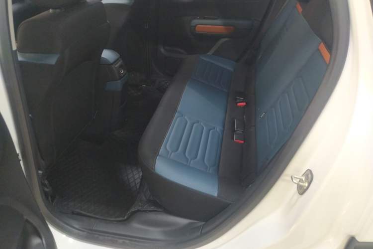 Used Citroen C4 AIRCROSS Yunyi 2018 350THP Automatic Internet E-Zhi Edition Left Rear Seat