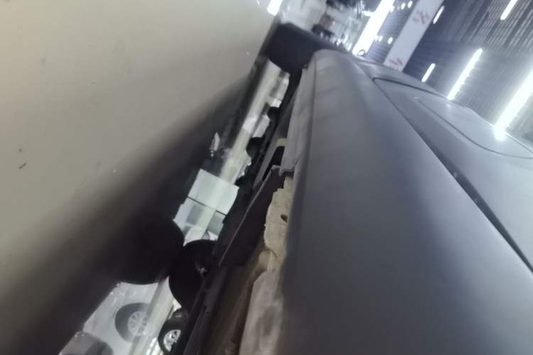 Used Citroen C4 AIRCROSS Yunyi 2018 350THP Automatic Internet E-Zhi Edition Left Side Sill