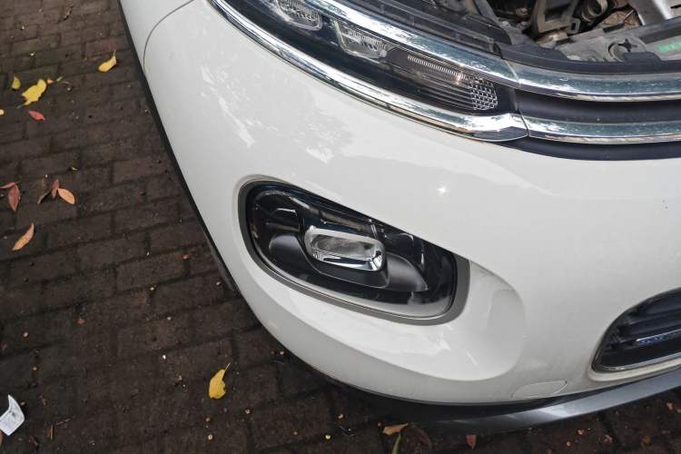 Used Citroen C4 AIRCROSS Yunyi 2018 230THP Automatic Elysee Edition Right Front Headlight