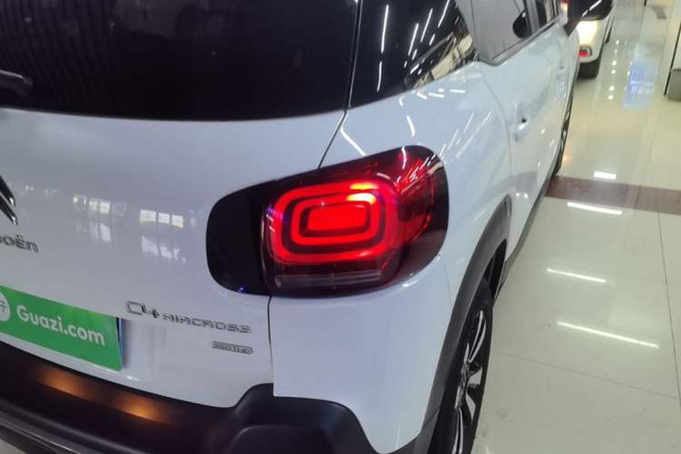 Used Citroen C4 AIRCROSS Yunyi 2018 350THP Automatic Internet E-Zhi Edition Right Rear Taillight