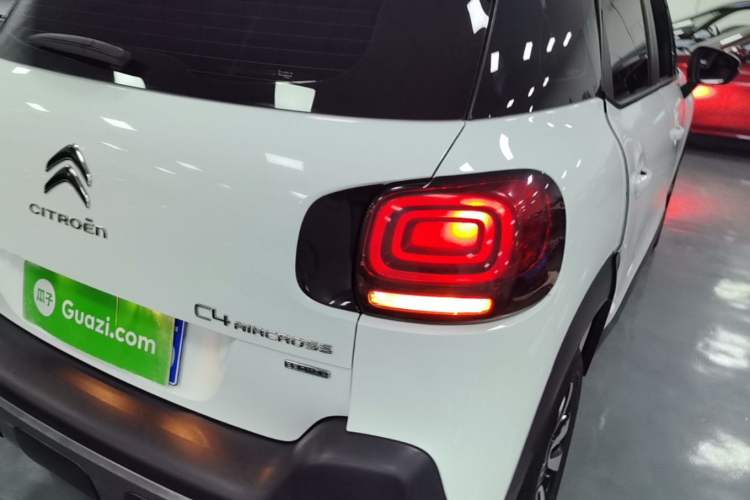 Used Citroen C4 AIRCROSS Yunyi 2018 230THP Automatic Internet E-Zhi Edition Right Rear Taillight