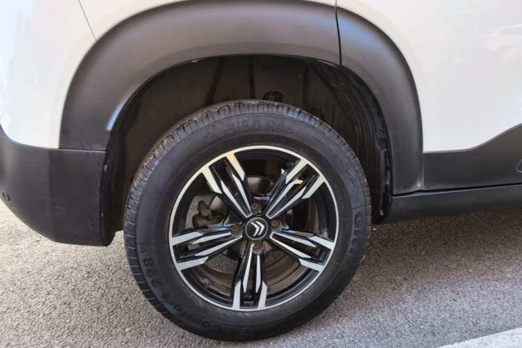 Used Citroen C4 AIRCROSS Yunyi 2018 230THP Automatic Elegance Edition Right Rear Wheel Hub