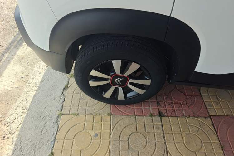 Used Citroen C4 AIRCROSS Yunyi 2018 230THP Automatic Internet E-Zhi Edition Right Rear Wheel Hub