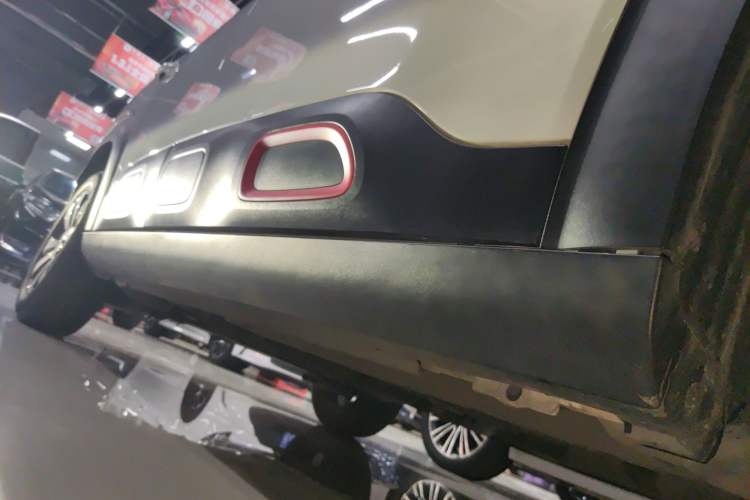 Used Citroen C4 AIRCROSS Yunyi 2018 350THP Automatic Internet E-Zhi Edition Right Side Sill
