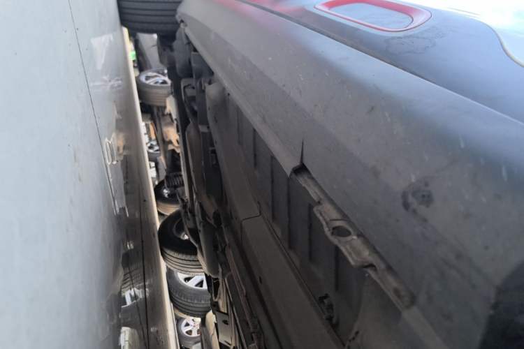 Used Citroen C4 AIRCROSS Yunyi 2018 230THP Automatic Elysee Edition Right Side Sill