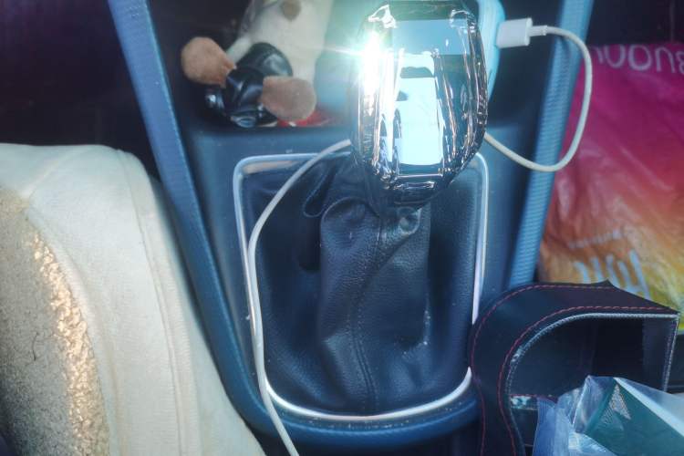 Used Citroen C4 AIRCROSS Yunyi 2018 230THP Automatic Internet E-Zhi Edition Gear Lever