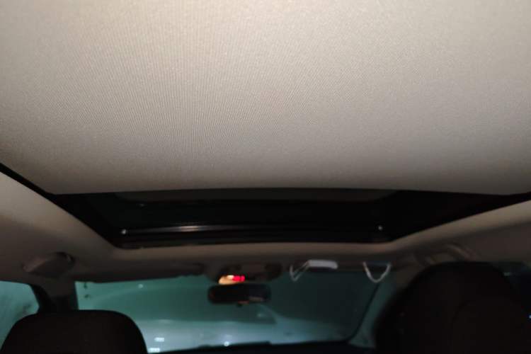 Used Citroen C4 AIRCROSS Yunyi 2018 230THP Automatic Internet E-Zhi Edition Headliner