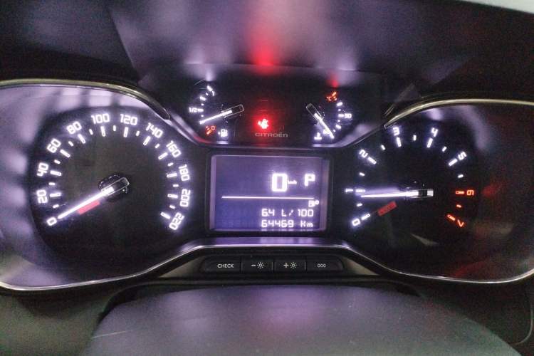 Used Citroen C4 AIRCROSS Yunyi 2018 230THP Automatic Internet E-Zhi Edition Instrument Cluster