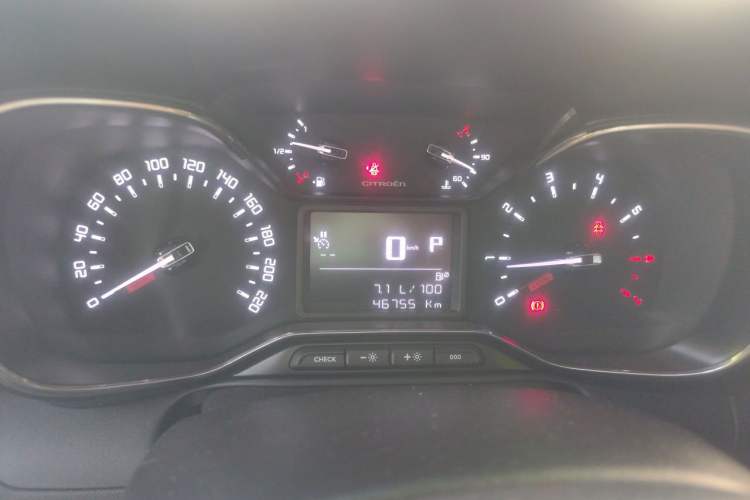 Used Citroen C4 AIRCROSS Yunyi 2018 350THP Automatic Internet E-Zhi Edition Instrument Cluster