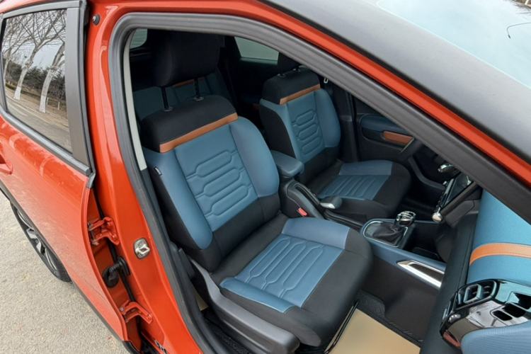 Used Citroen C4 AIRCROSS Yunyi 2018 230THP Automatic Internet E-Zhi Edition Interior 4