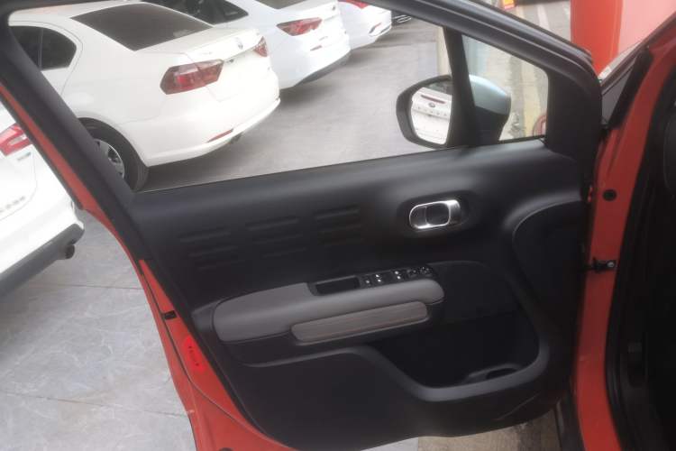 Used Citroen C4 AIRCROSS Yunyi 2018 230THP Automatic Internet E-Zhi Edition Interior 7