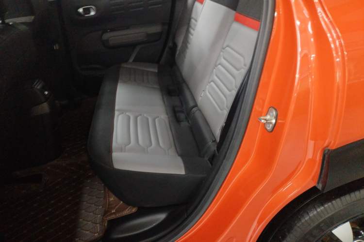Used Citroen C4 AIRCROSS Yunyi 2018 230THP Automatic Internet E-Zhi Edition Left Rear Seat