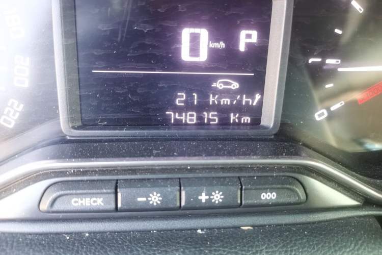 Used Citroen C4 AIRCROSS Yunyi 2018 230THP Automatic Internet E-Zhi Edition Odometer Close Up