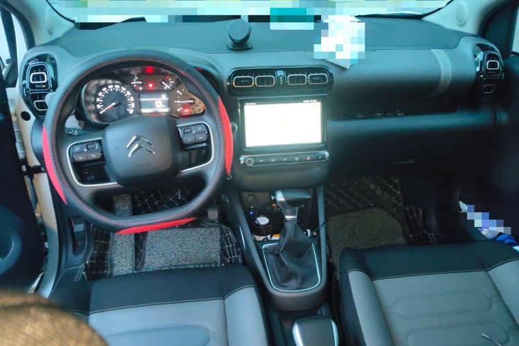 Used Citroen C4 AIRCROSS Yunyi 2019 230THP DCT Origins Centennial Deluxe Edition Center Console