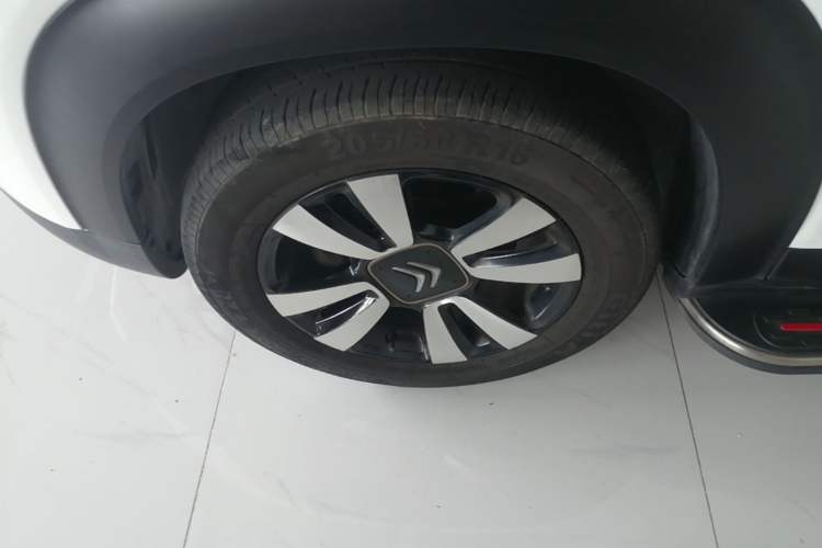 Used Citroen C4 AIRCROSS Yunyi 2019 230THP DCT Origins Centennial Deluxe Edition Left Front Wheel Hub