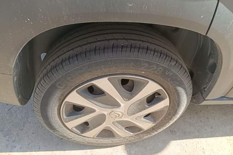 Used Citroen C4 AIRCROSS Yunyi 2020 230THP DCT C-Series Trendy Edition Right Rear Wheel Hub