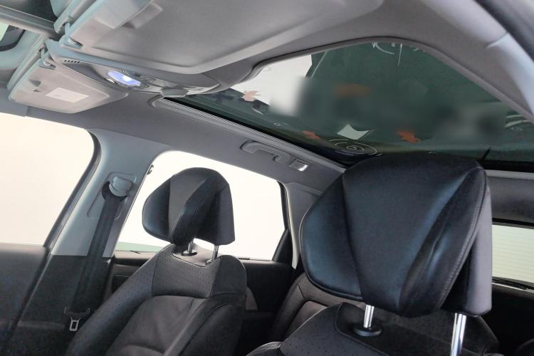 Used Citroen C4 Picasso 2015 1.6T Luxury 5-Seat Model Headliner