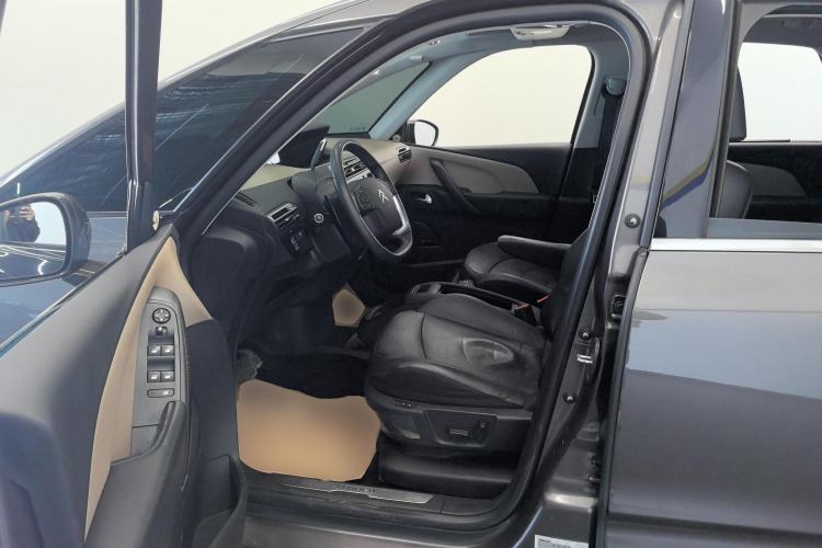 Used Citroen C4 Picasso 2015 1.6T Luxury 5-Seat Model Left Front Seat