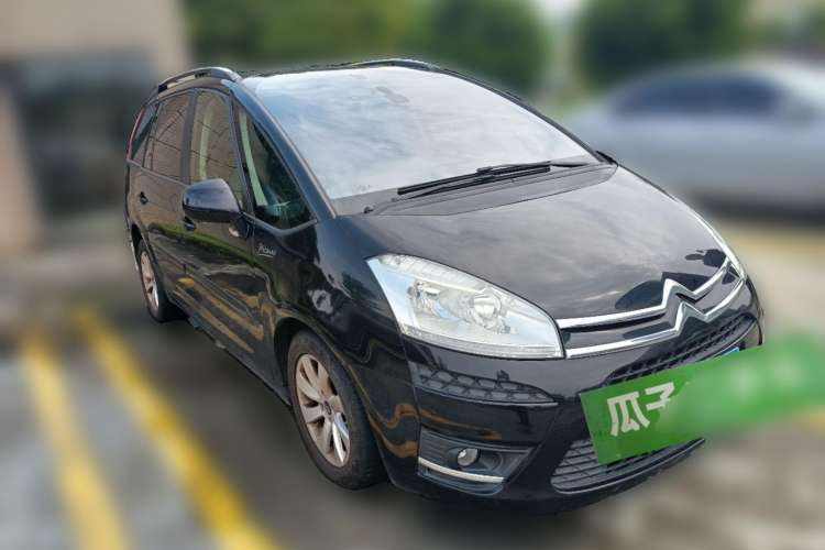 Used Citroen C4 Picasso 2009 Grand 2.0L Comfort Model Front Right 45 Deg