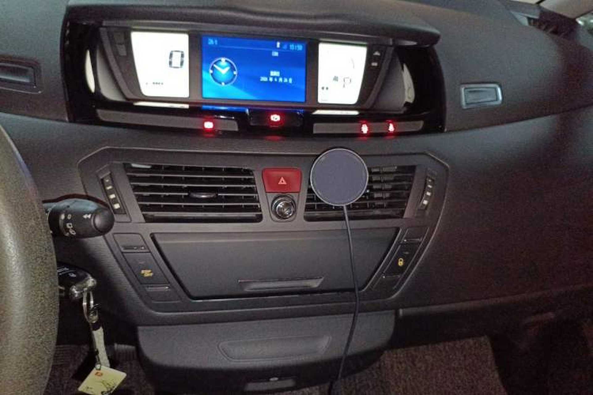 Used Citroen C4 Picasso 2009 Grand 2.0L Luxury Model Audio And AC Panel