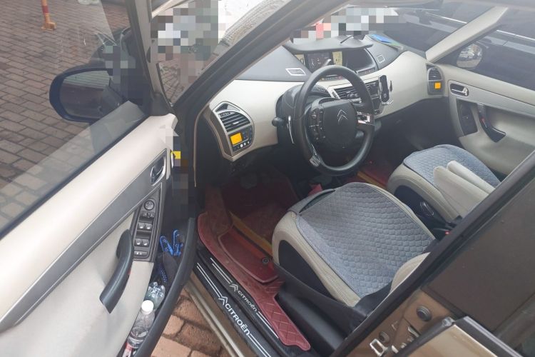 Used Citroen C4 Picasso 2009 Grand 2.0L Comfort Model Driver Seat