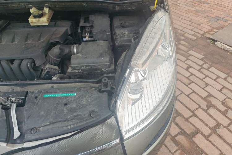 Used Citroen C4 Picasso 2009 Grand 2.0L Comfort Model Engine Bay Left