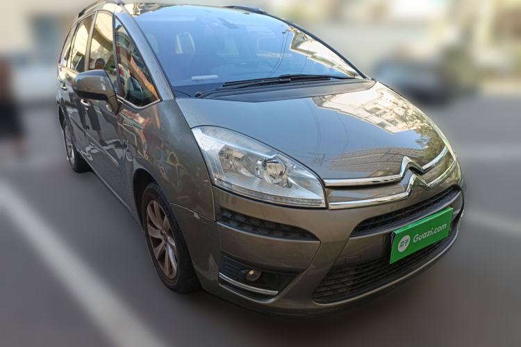 Used Citroen C4 Picasso 2009 Grand 2.0L Comfort Model Front Right 45 Deg
