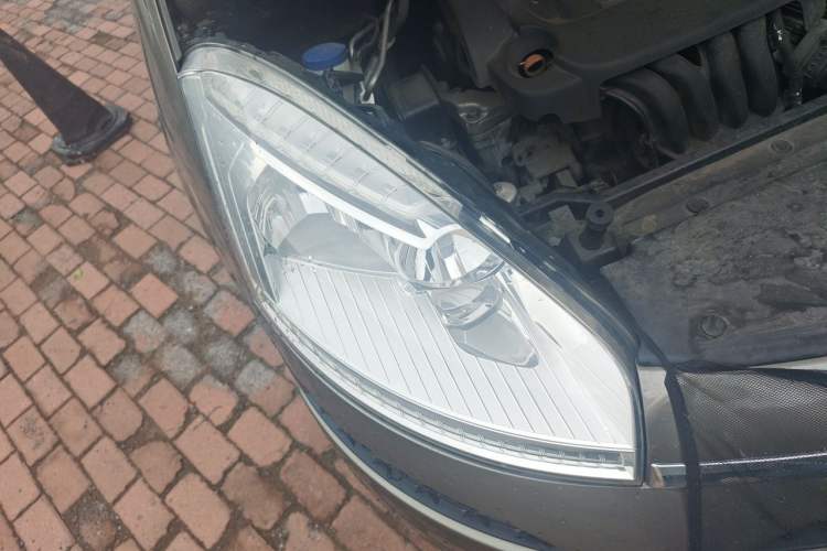 Used Citroen C4 Picasso 2009 Grand 2.0L Comfort Model Right Front Headlight