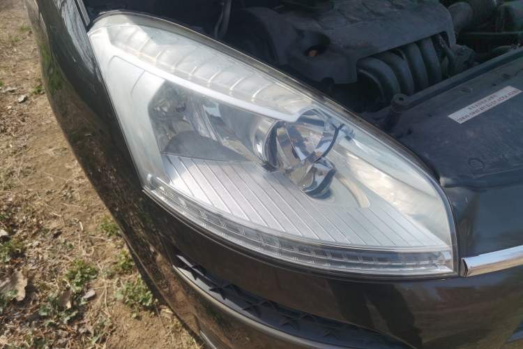 Used Citroen C4 Picasso 2009 Grand 2.0L Comfort Model Right Front Headlight