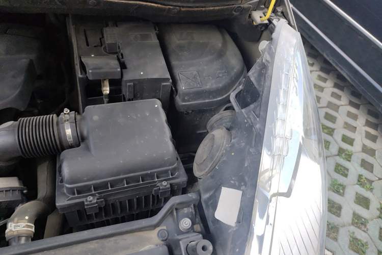 Used Citroen C4 Picasso 2009 Grand 2.0L Comfort Model Engine Bay Left
