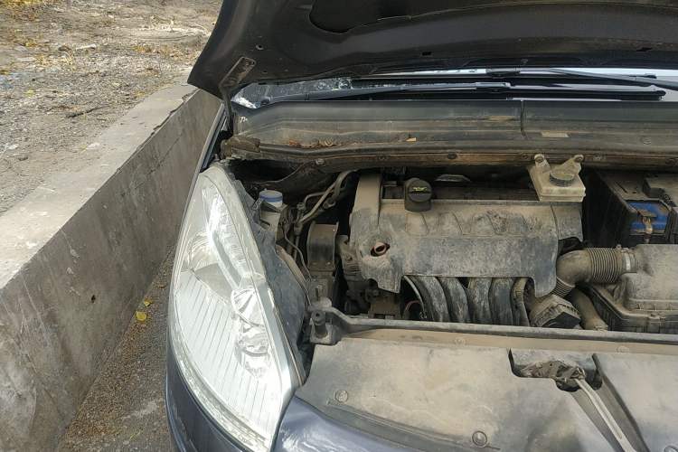 Used Citroen C4 Picasso 2009 Grand 2.0L Comfort Model Engine Bay Right