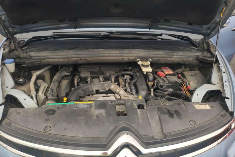 Used Citroen C4 Picasso 2015 Grand 1.6T Luxury 7-Seater Engine Bay