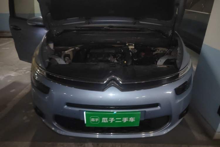 Used Citroen C4 Picasso 2015 Grand 1.6T Luxury 7-Seater Engine Bay