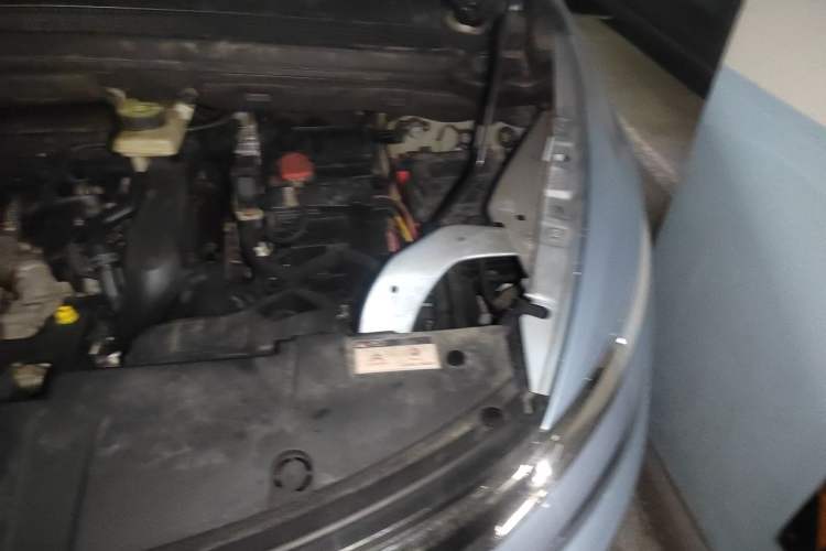 Used Citroen C4 Picasso 2015 Grand 1.6T Luxury 7-Seater Engine Bay Left