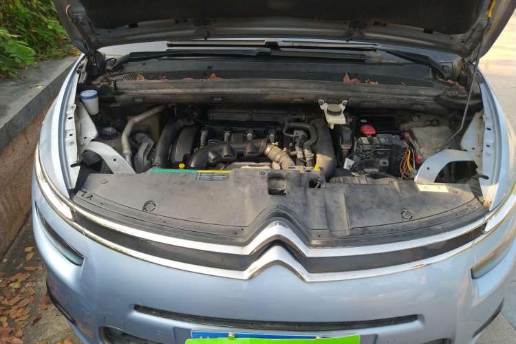 Used Citroen C4 Picasso 2015 Grand 1.6T Luxury 7-Seater Engine Bay