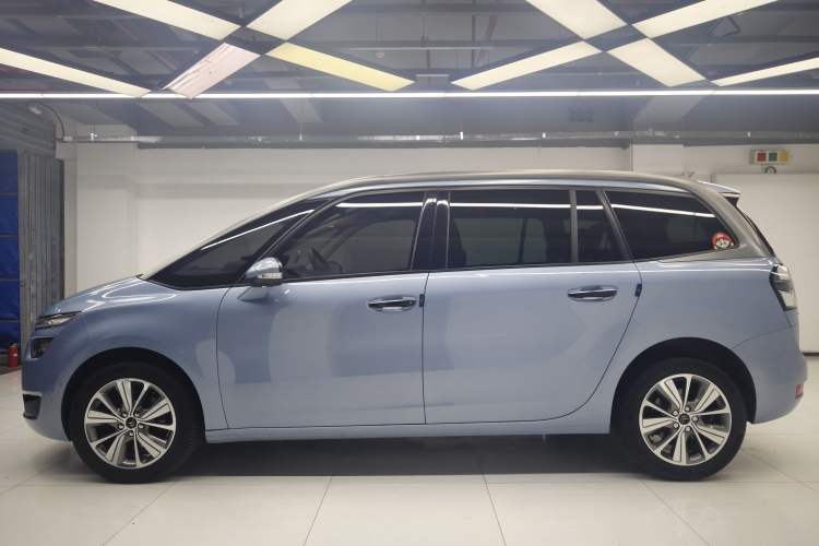 Used Citroen C4 Picasso 2015 Grand 1.6T Luxury 7-Seater Exterior 3