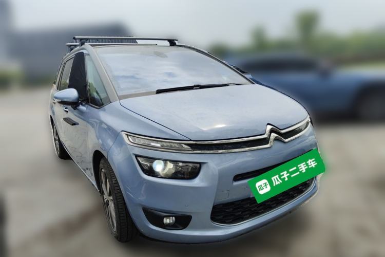 Used Citroen C4 Picasso 2015 Grand 1.6T Luxury 7-Seater Front Right 45 Deg