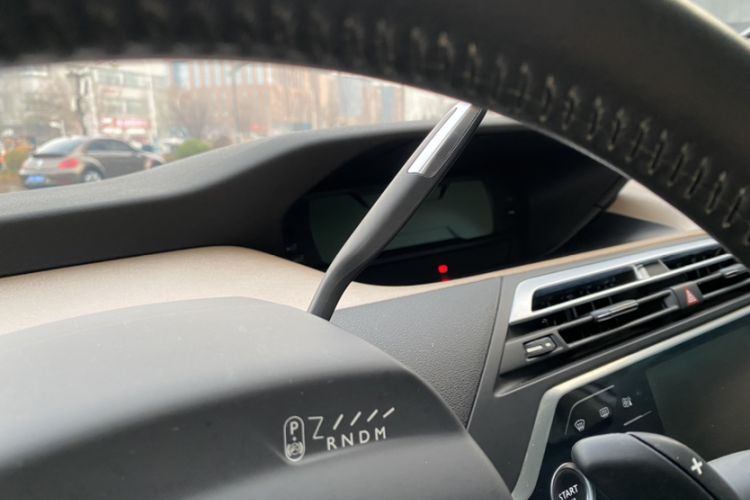 Used Citroen C4 Picasso 2015 Grand 1.6T Luxury 7-Seater Gear Lever